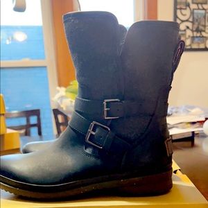 UGG AUSTRALIA W Simmens